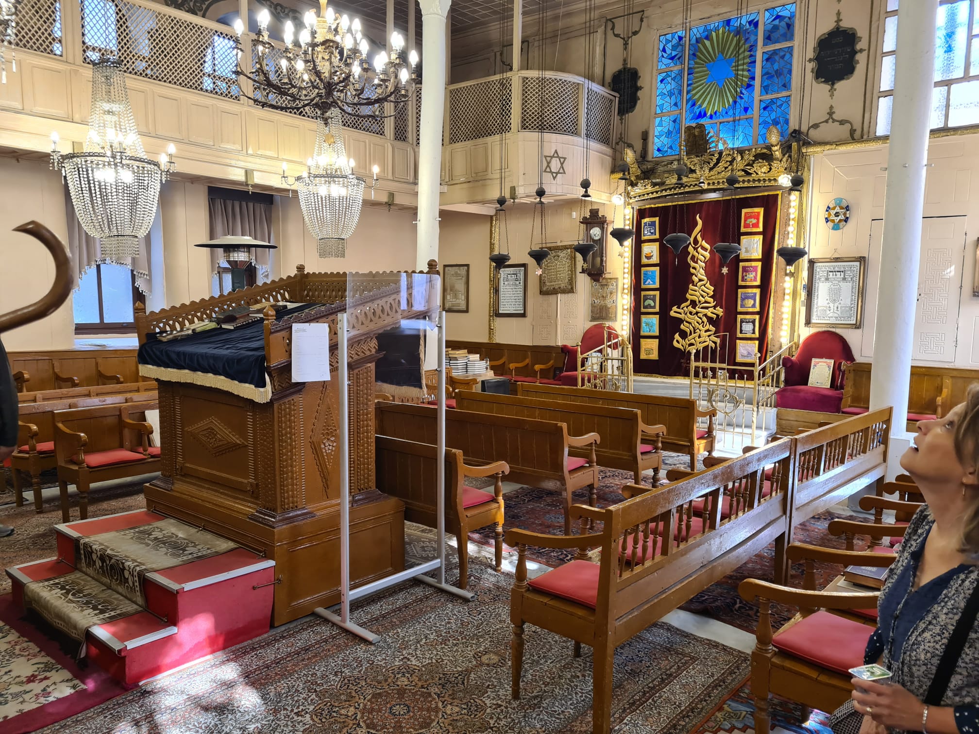The Jewish Community and Notable Synagogues in Istanbul